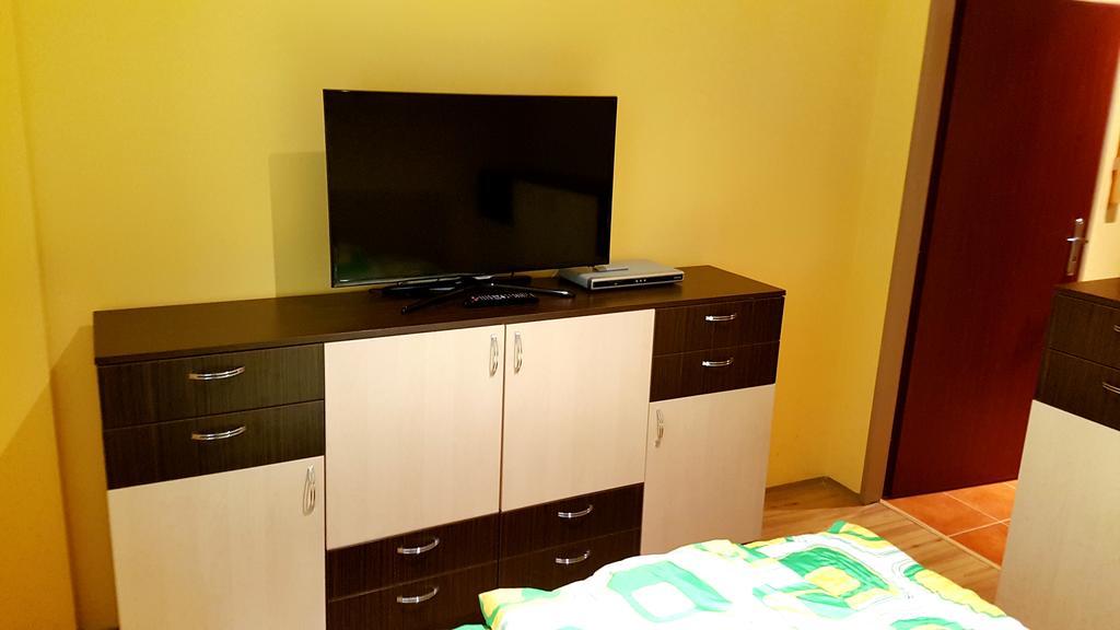 Orbit Karlov Apartment